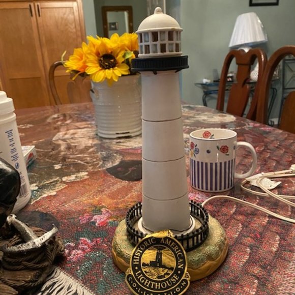 Lighthouse - Picture 1 of 2